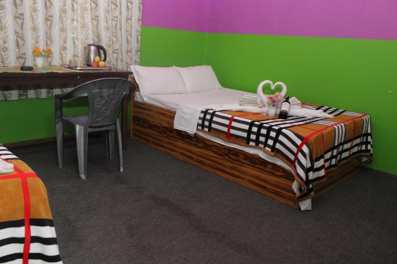 Robins Nest Hotel & Restaurant Deorāli Εξωτερικό φωτογραφία